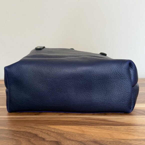 GoForthGoods GFG Small Avery Violet w/ black handles leather tote crossbody EUC - Picture 6 of 13